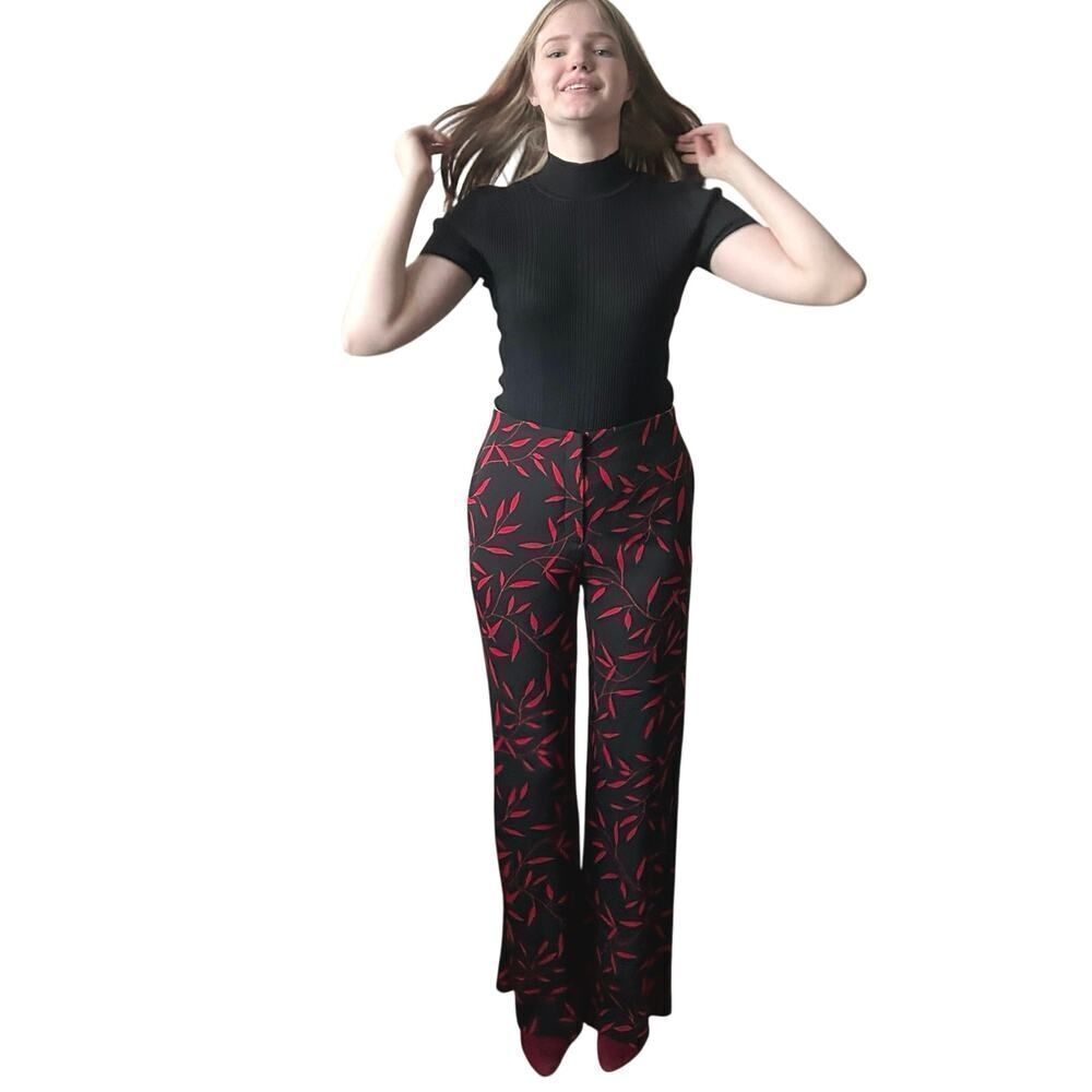 Diane Von Furstenberg High Waist Silk Blend Black‎ Pants w/ Red Leaves Print